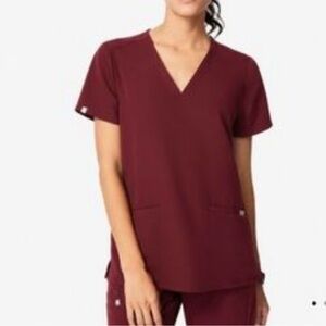 Figs Casma Burgandy Women's Top